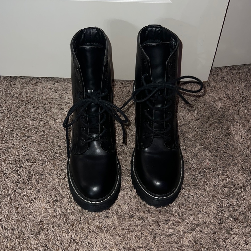 Steve Madden combat heels